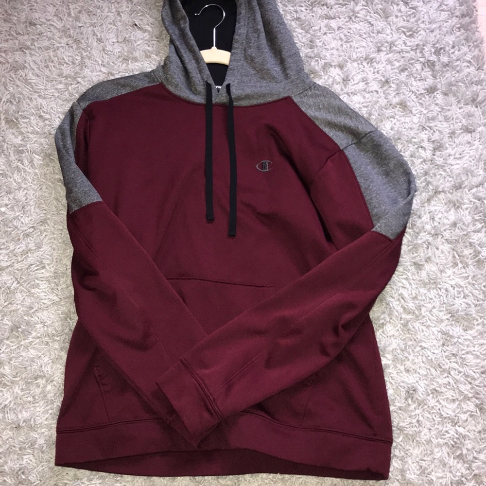 Men’s champion sweatshirt
